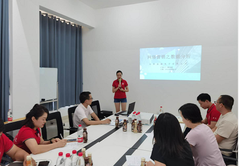 营销总监发言.jpg