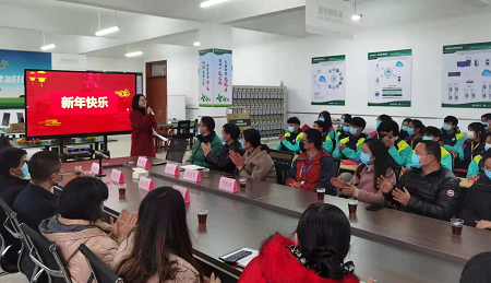 仪式结束.jpg